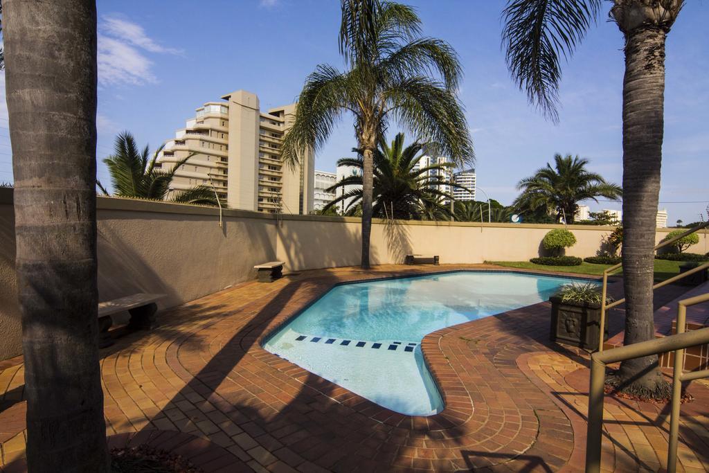 14 The Shades - By Stay In Umhlanga Дурбан Номер фото